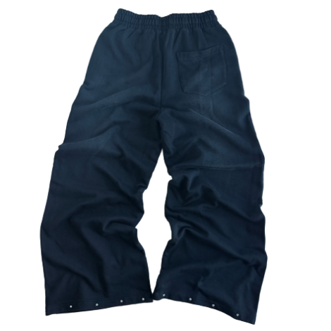 EYE OF THE FLOWER SWEATS